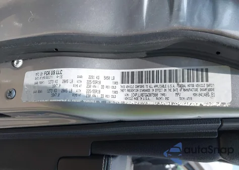 2016 Jeep Cherokee Altitude z USA, uszkodzony, nr VIN 1C4PJLAB7GW307900